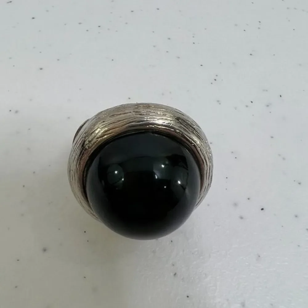Cocktail Ring Black Silver Tone Stretch Adjustable Big Gaudy Dome Textured  Used